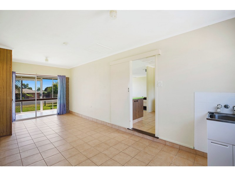 574 Greenwattle Street, Newtown QLD 4350