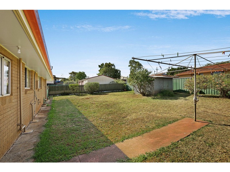 574 Greenwattle Street, Newtown QLD 4350