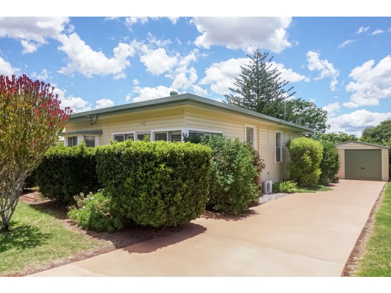 19 Weetwood Street, Newtown QLD 4350