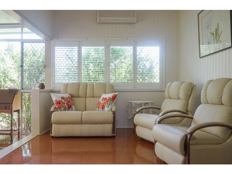 19 Weetwood Street, Newtown QLD 4350