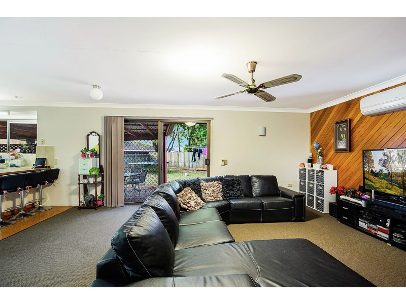 3 Sharon Court, Darling Heights QLD 4350