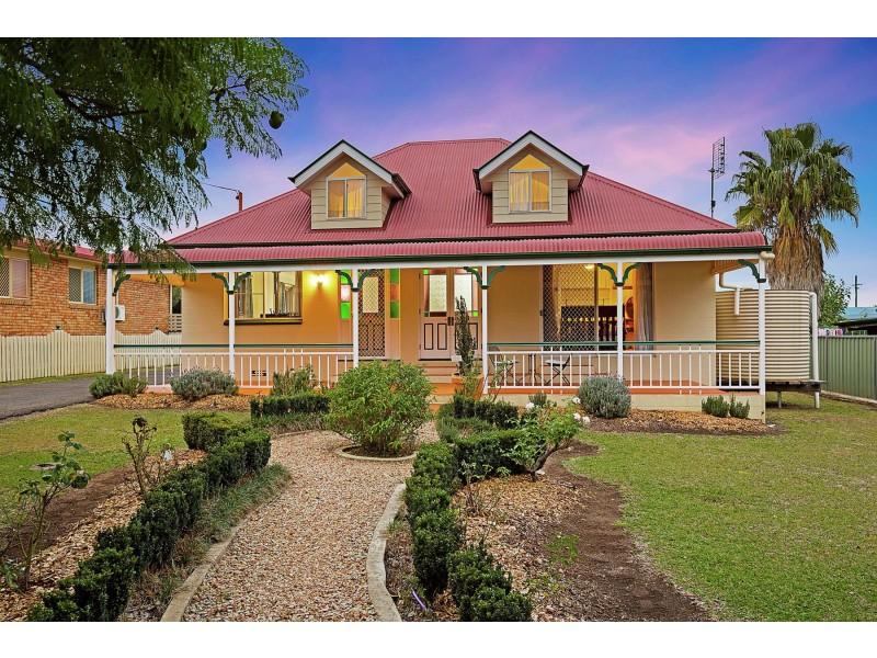 21 Balfour Street, Wyreema QLD 4352