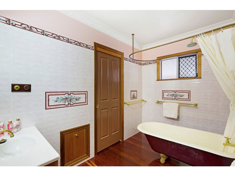 21 Balfour Street, Wyreema QLD 4352