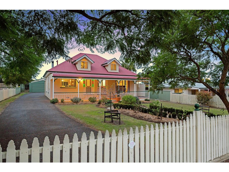 21 Balfour Street, Wyreema QLD 4352