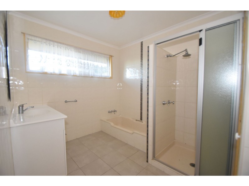 86 Stephen Street, Harristown QLD 4350