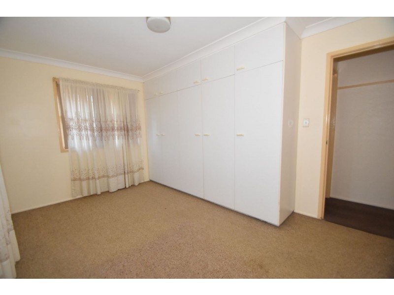 86 Stephen Street, Harristown QLD 4350