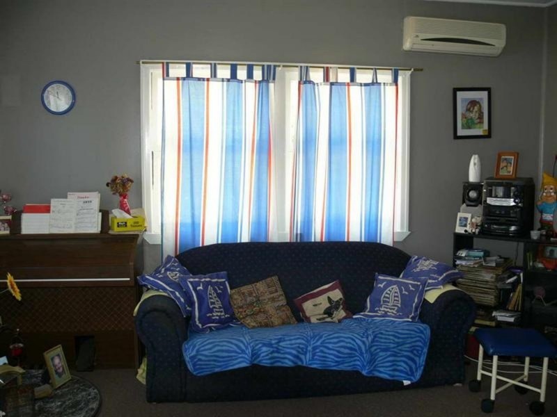 266 Ipswich Street, Esk QLD 4312