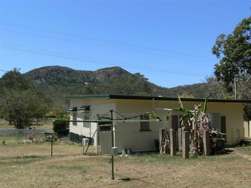 266 Ipswich Street, Esk QLD 4312