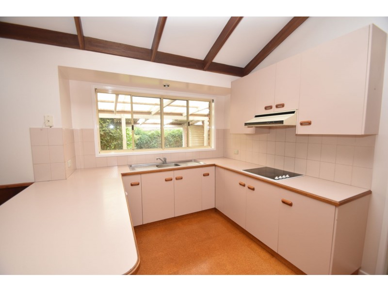 15 Broadfoot Street, Kearneys Spring QLD 4350