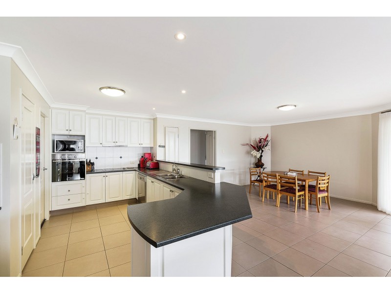 72 Belclaire Drive, Westbrook QLD 4350