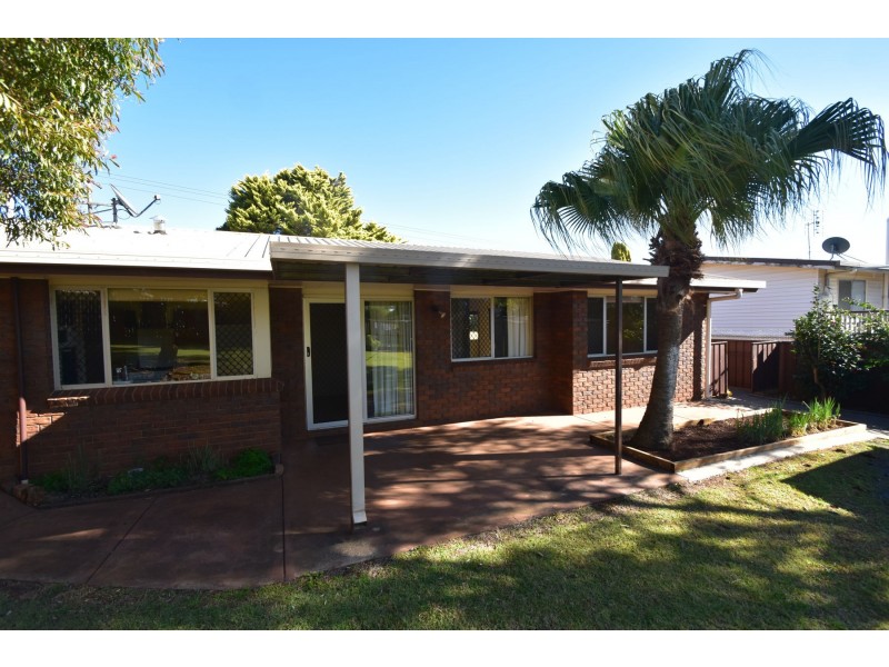 178 Tor Street, Rockville QLD 4350