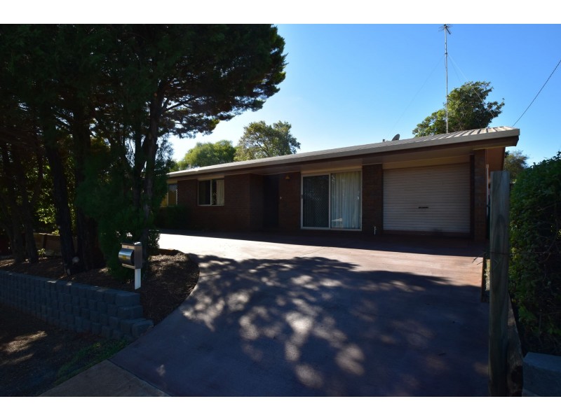 178 Tor Street, Rockville QLD 4350