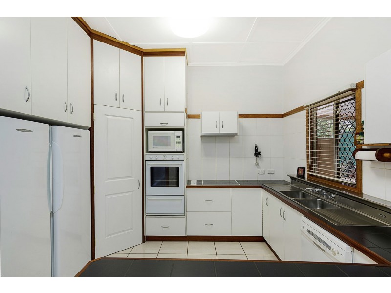 18 Mansford Street, North Toowoomba QLD 4350