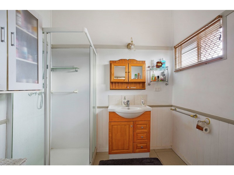 18 Mansford Street, North Toowoomba QLD 4350