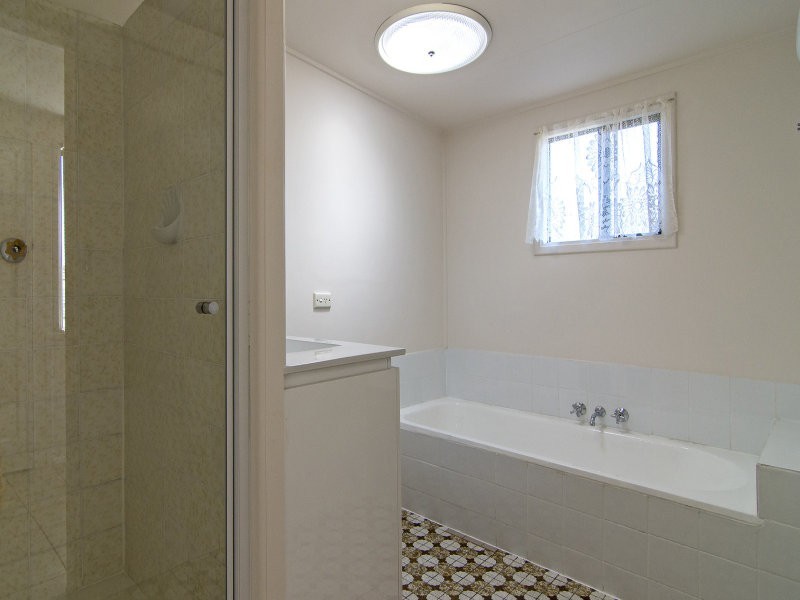 45 Anzac Avenue, Newtown QLD 4350