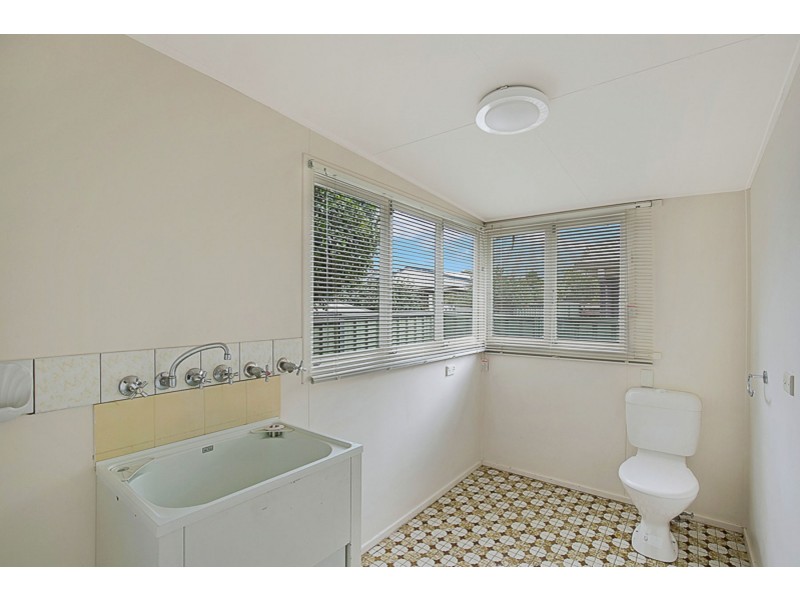 45 Anzac Avenue, Newtown QLD 4350