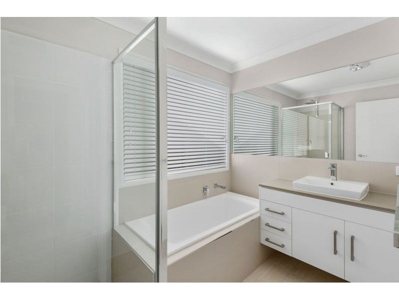5/340 Hume Street, Centenary Heights QLD 4350