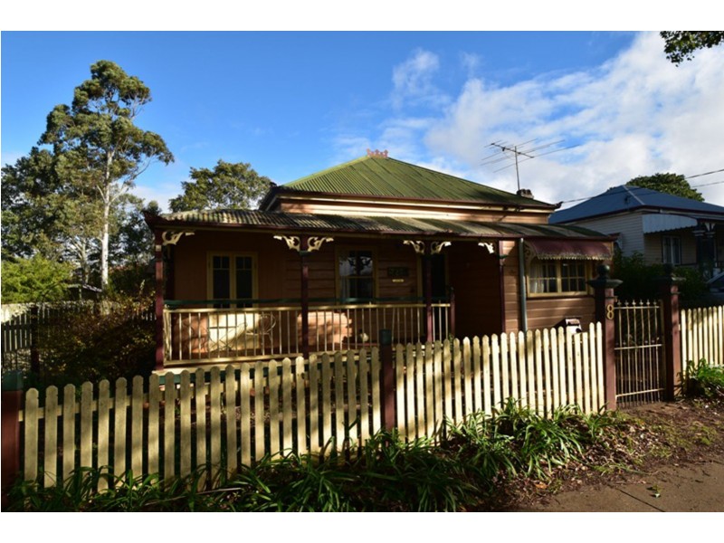 8 Norwood Street, Toowoomba City QLD 4350