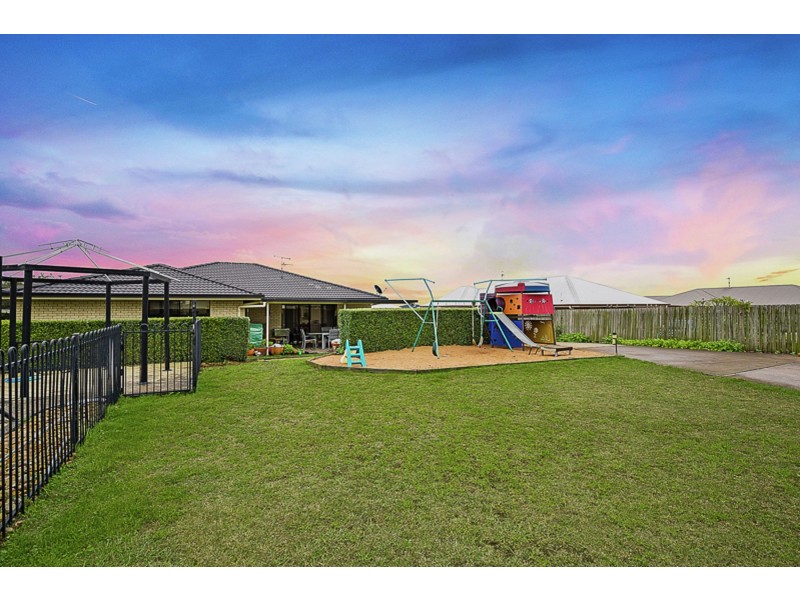 51 Belclaire Drive, Westbrook QLD 4350