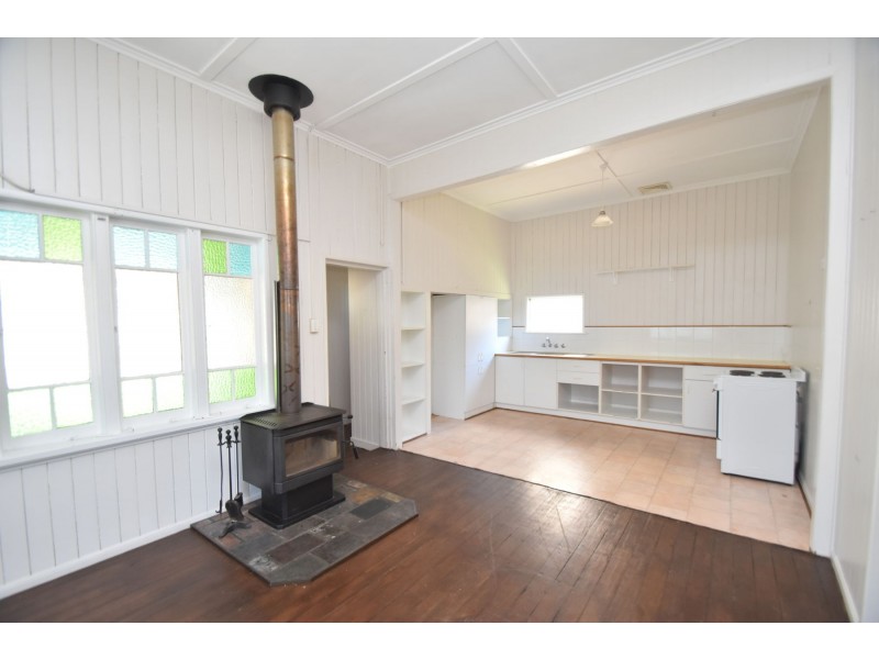 20 Roseberry Street, North Toowoomba QLD 4350