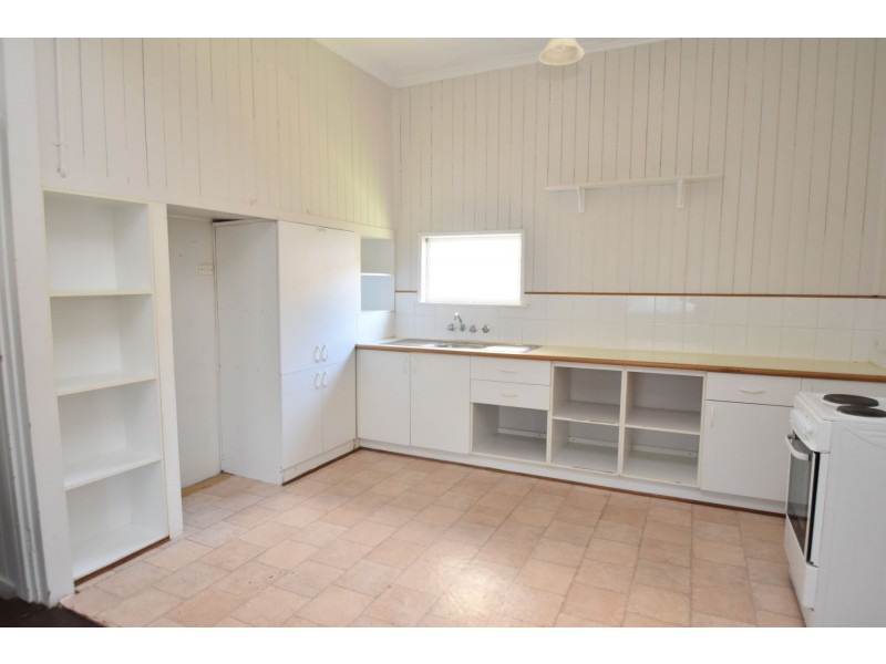 20 Roseberry Street, North Toowoomba QLD 4350