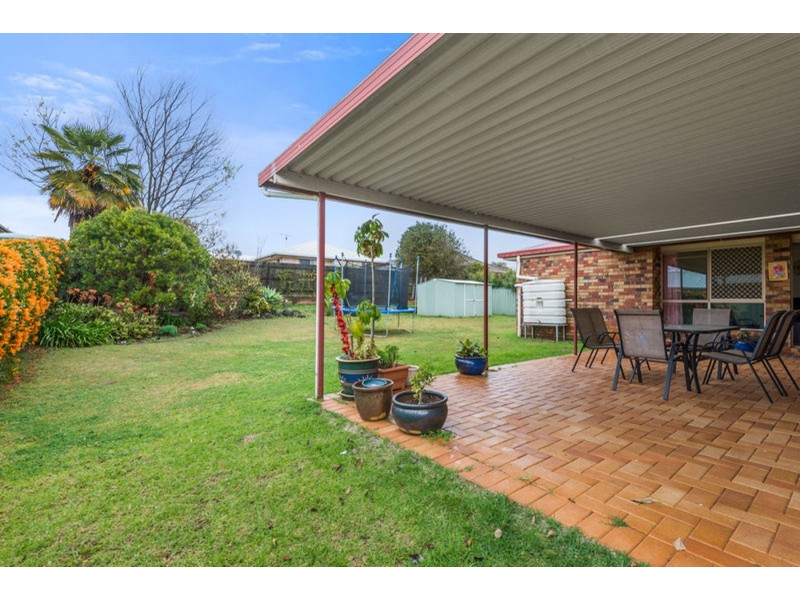 10 Poinsettia Court, Middle Ridge QLD 4350
