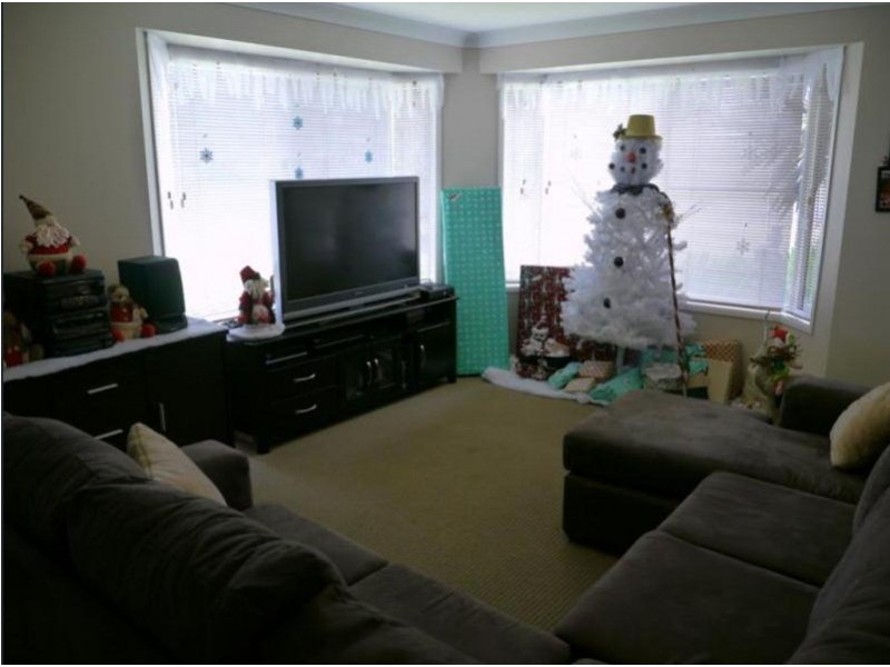 2 Walls Drive, Kearneys Spring QLD 4350
