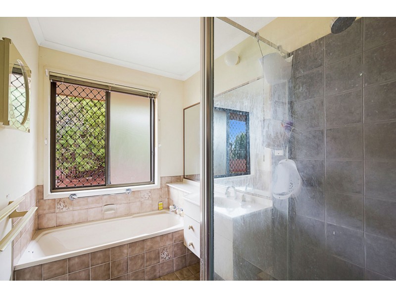 28 Claret Street, Wilsonton Heights QLD 4350