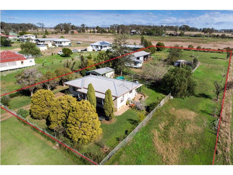 4 Harrow Street, Greenmount QLD 4359