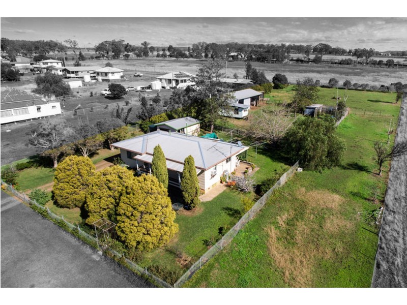 4 Harrow Street, Greenmount QLD 4359