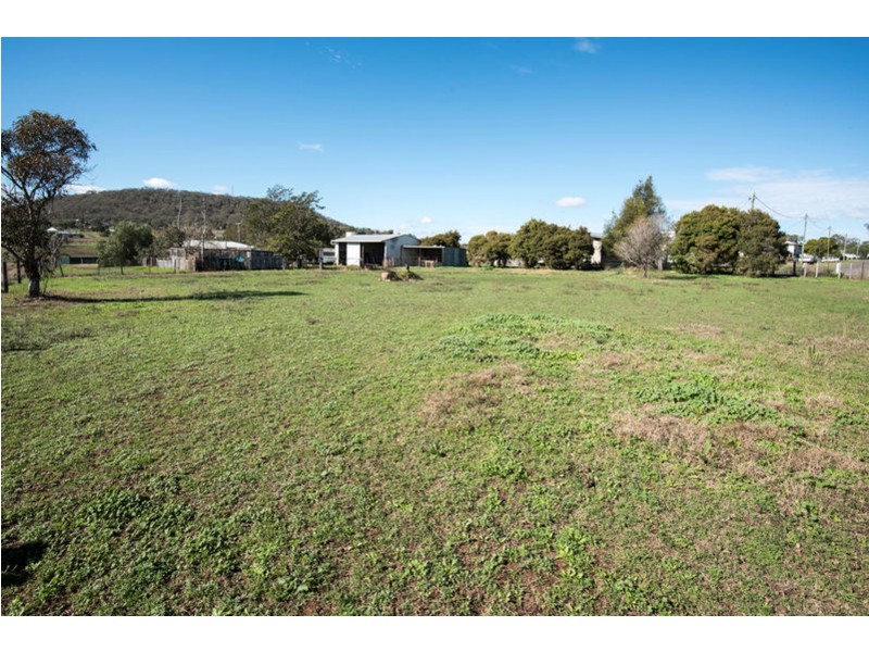 4 Harrow Street, Greenmount QLD 4359