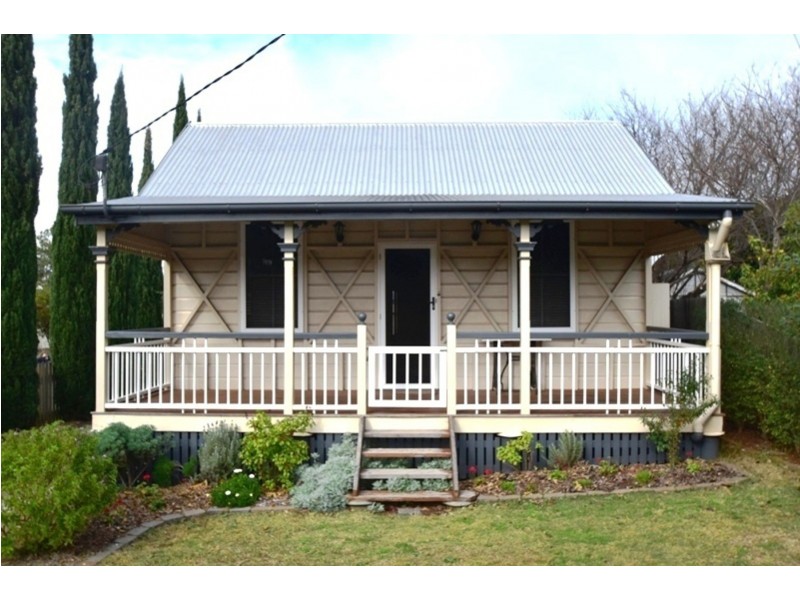 16a Hamwood Street, Toowoomba City QLD 4350