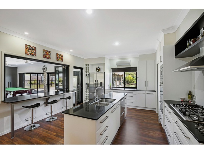 153 Roches Road, Withcott QLD 4352