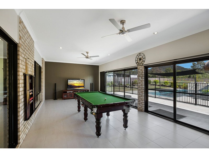 153 Roches Road, Withcott QLD 4352