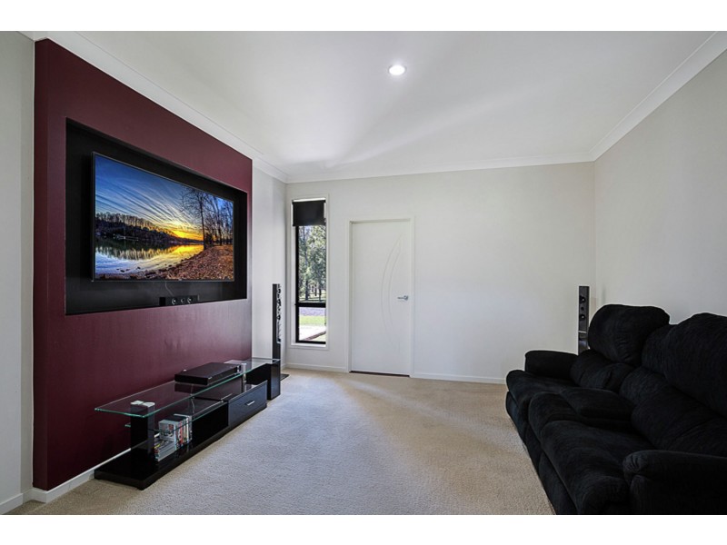 153 Roches Road, Withcott QLD 4352
