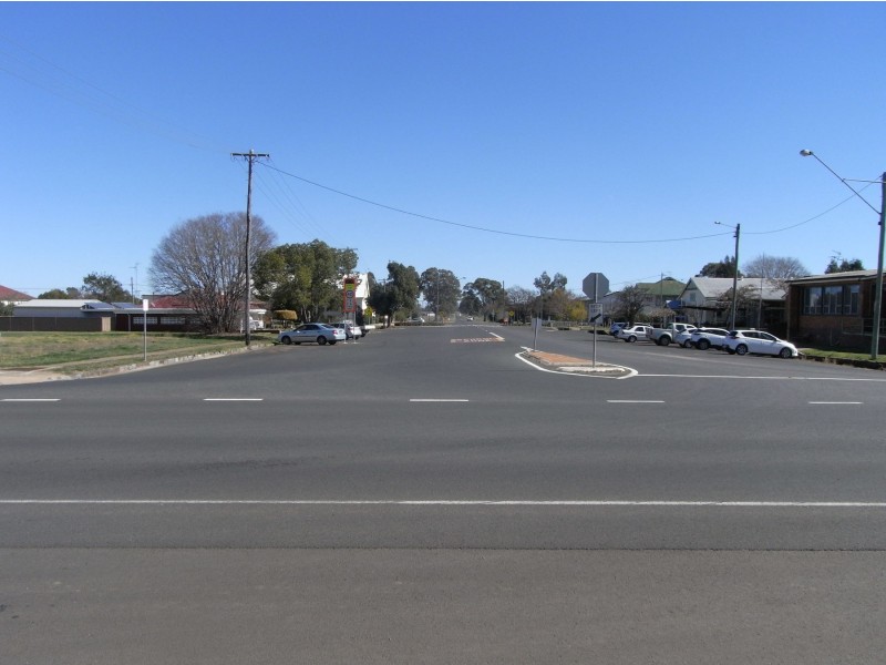 85 King Street, Clifton QLD 4361