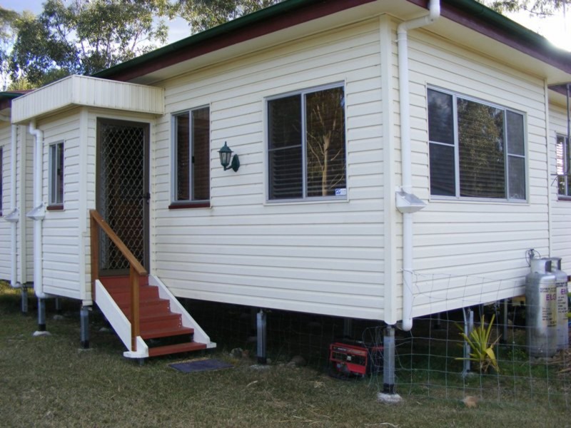 43 Cemetery Road, Murphys Creek QLD 4352