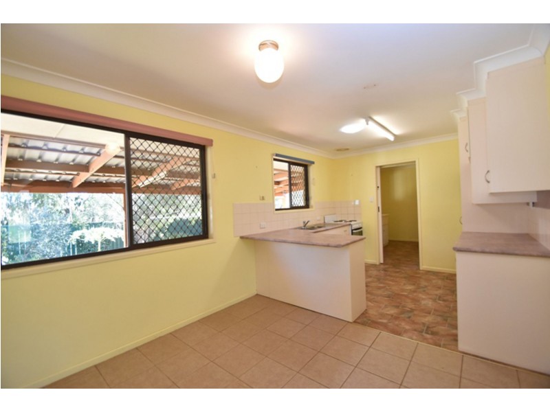 20 Damian Crescent, Kearneys Spring QLD 4350