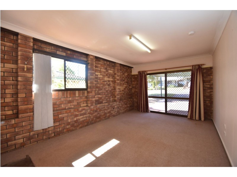 20 Damian Crescent, Kearneys Spring QLD 4350