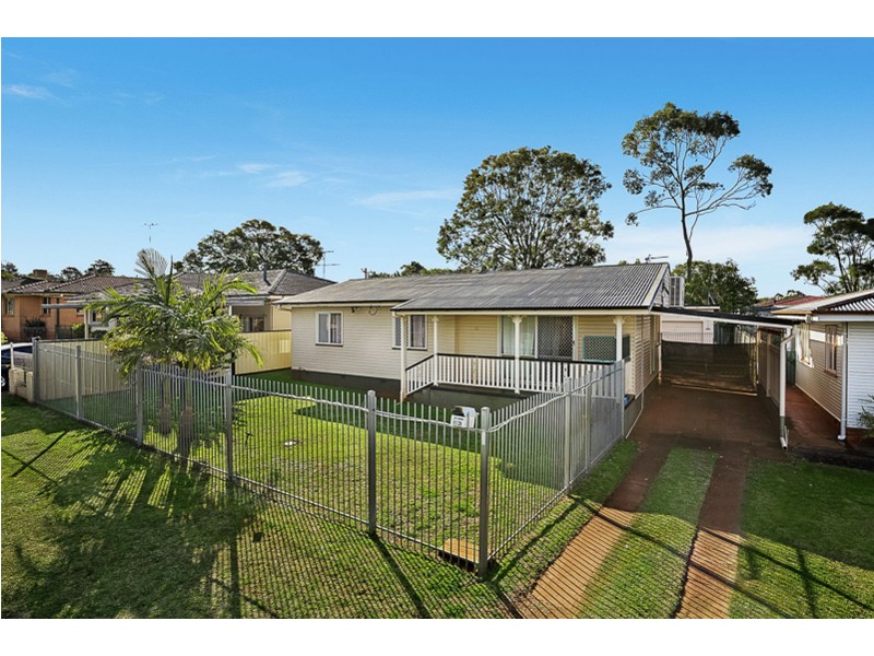 13 Quelch Street, Rockville QLD 4350