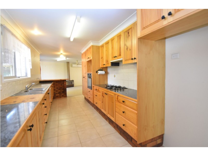 705 Anzac Avenue, Drayton QLD 4350