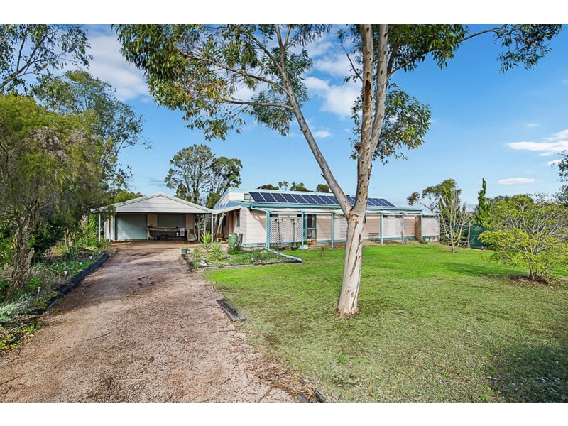 10 Kann Street, Goombungee QLD 4354
