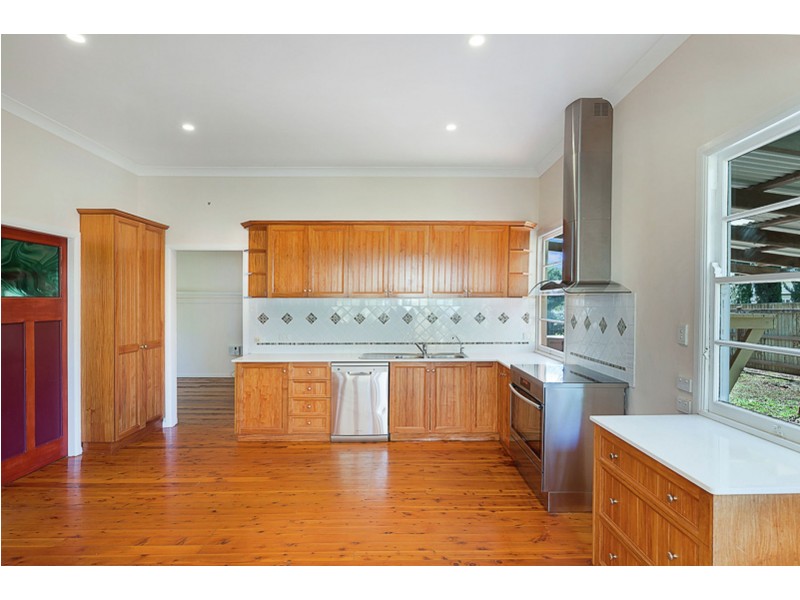 2 Potter Street, South Toowoomba QLD 4350