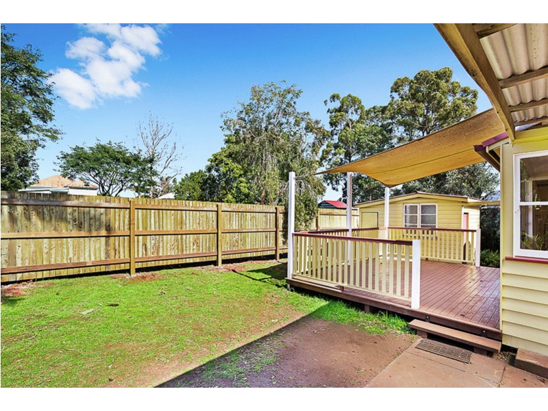 2 Potter Street, South Toowoomba QLD 4350