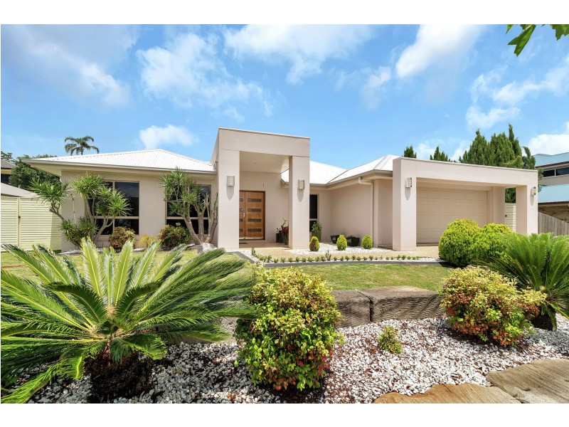 18 Howard Street, Middle Ridge QLD 4350