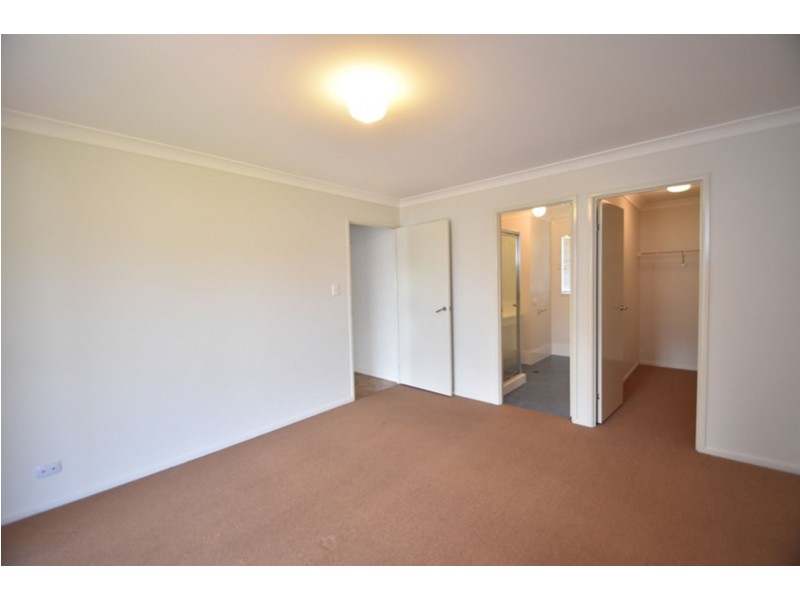 13 Cuttaburra Crescent, Glenvale QLD 4350