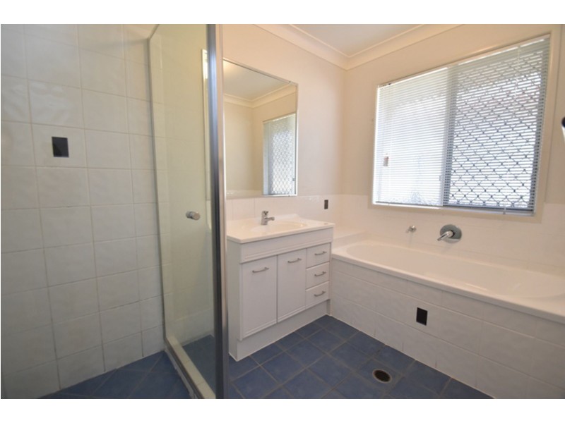 13 Cuttaburra Crescent, Glenvale QLD 4350