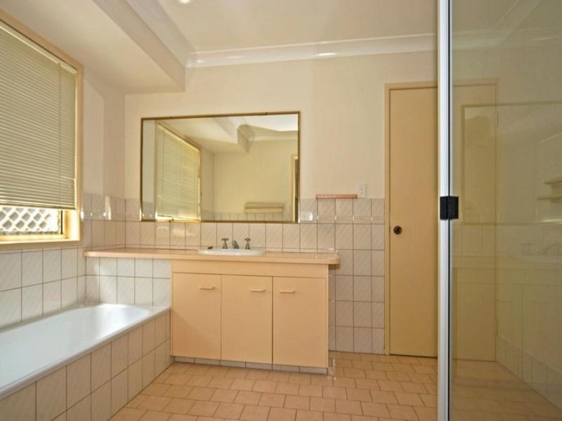 22 Ballin Drive, Centenary Heights QLD 4350
