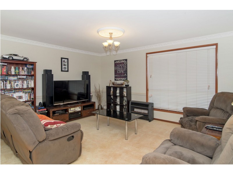 7 Honeysuckle Drive, Glenvale QLD 4350