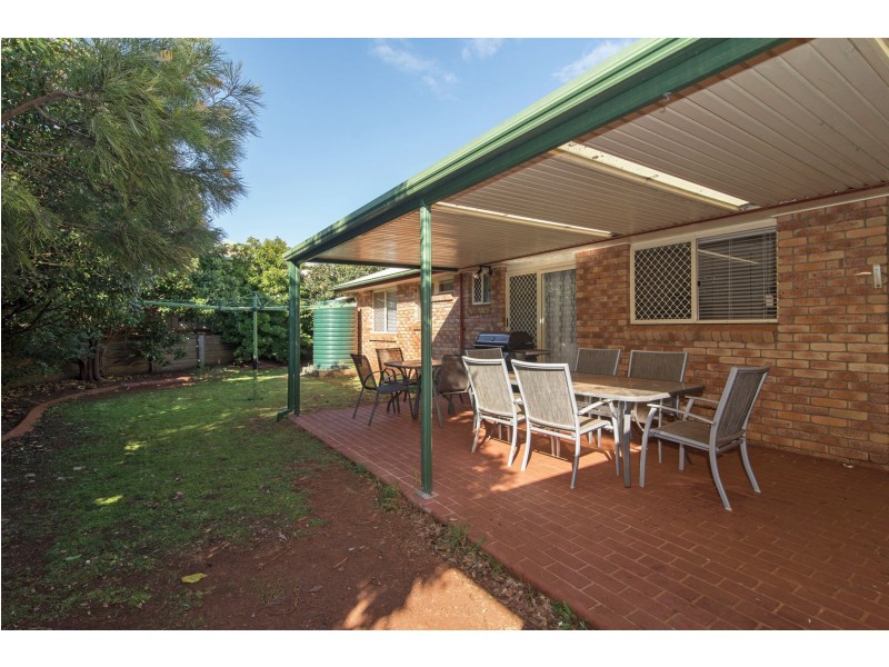 7 Honeysuckle Drive, Glenvale QLD 4350